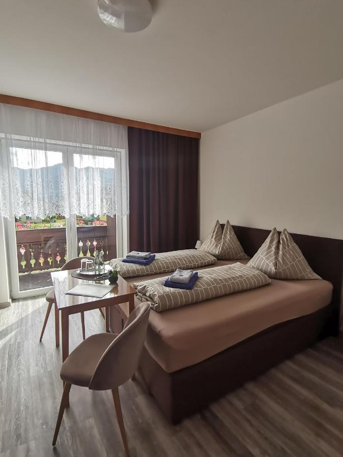 Haus Bergblick Fruehstueckspension Oberort Exteriör bild